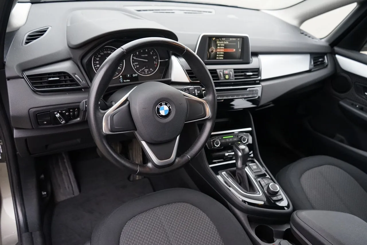 BMW 2er Reihe 218i Bluetooth...  Image 7