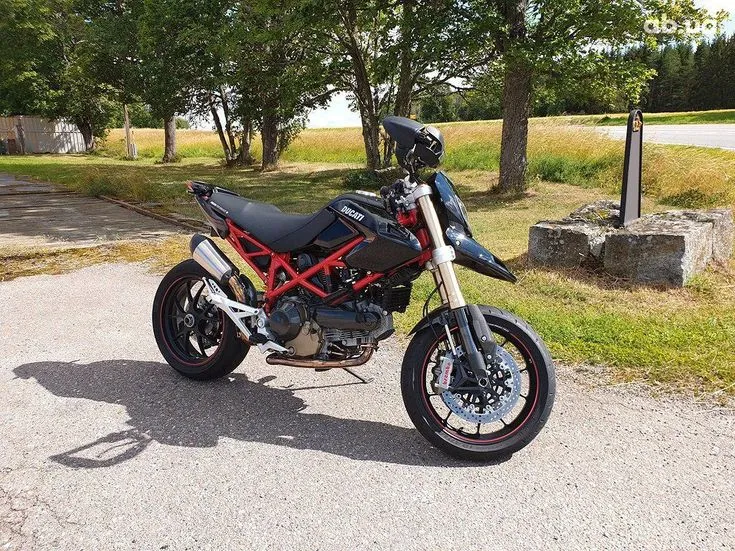 Ducati Hypermotard Image 1